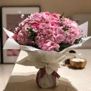 Extravagant Touch of Pink (XXX-Large)